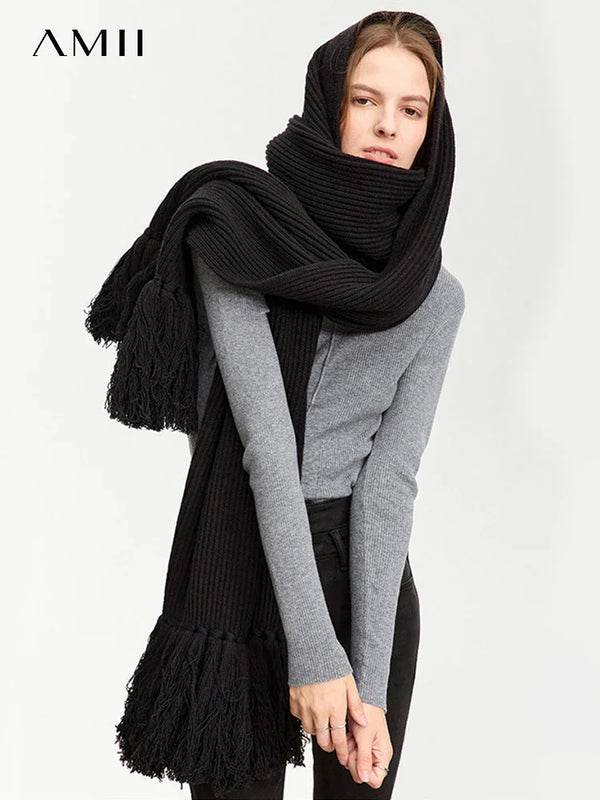 AMII Minimalist Wool Scarf for Women